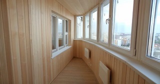 Отделка, остекление, утепление балконов в Климовске от 206 руб. м/2.